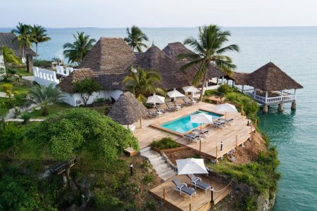 Hakuna Matata Beach Lodge & Spa