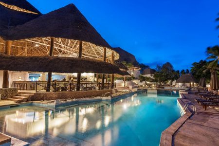 Sandies Mapenzi Beach