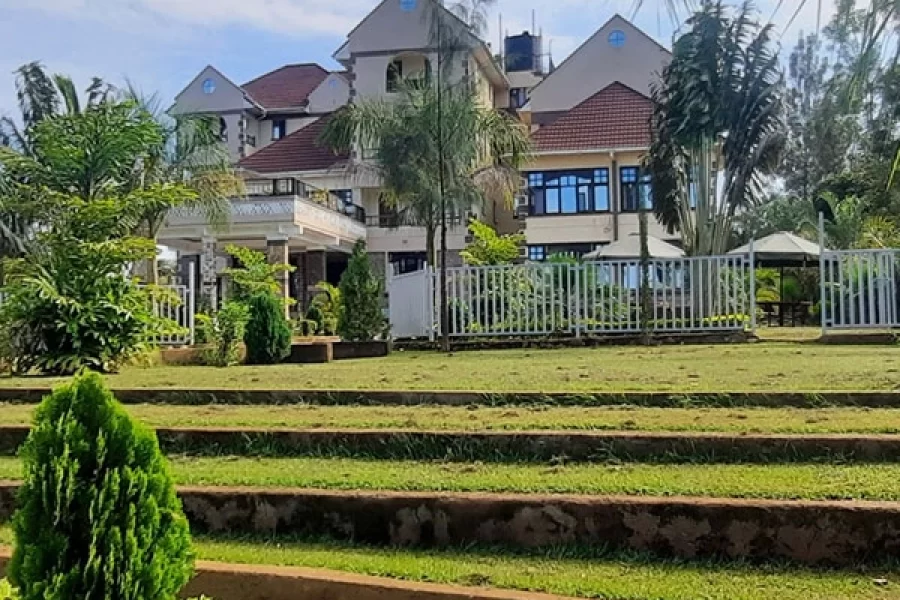 Equator Resort