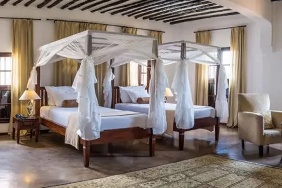 Kinasi Lodge