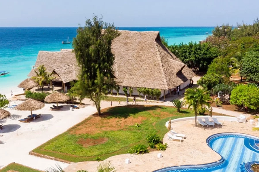 Sandies Mapenzi Beach