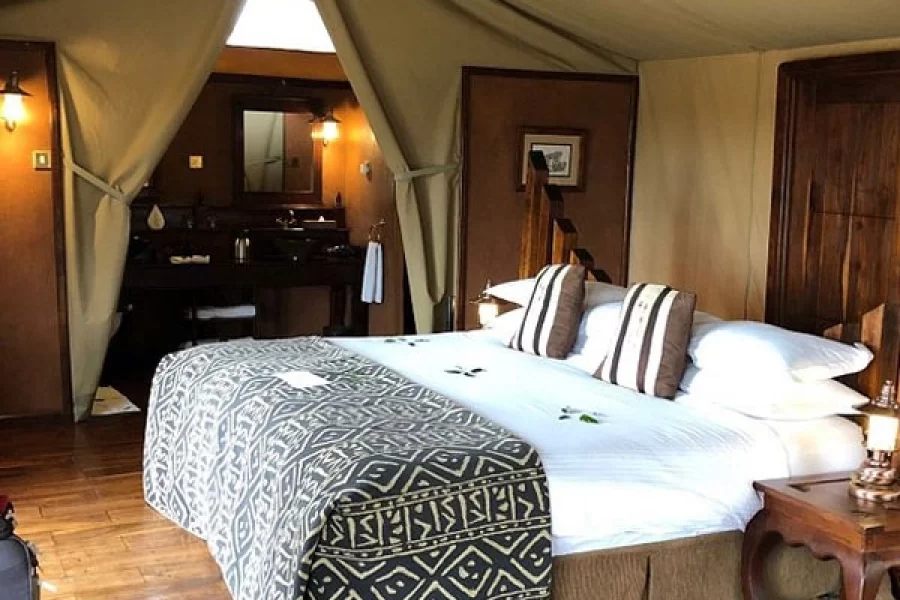 Serengeti Migration Camp