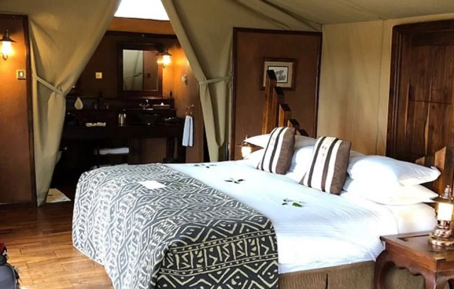 Serengeti Migration Camp