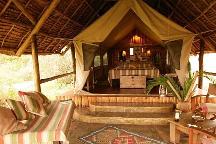 Tortilis Luxury Camp