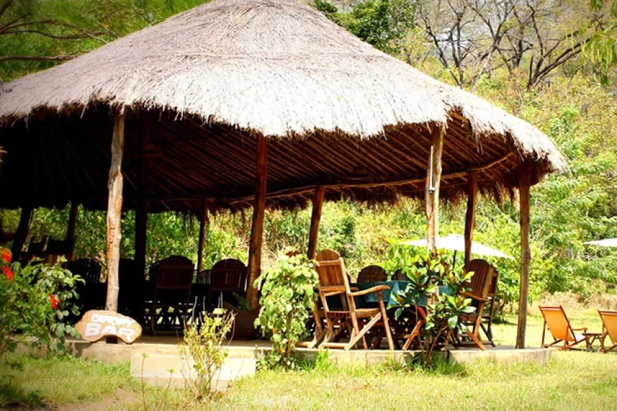 Apoke Lodge & Rest Camp