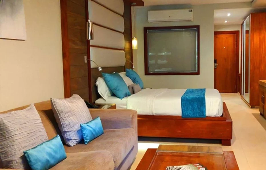 Fairway Hotel
